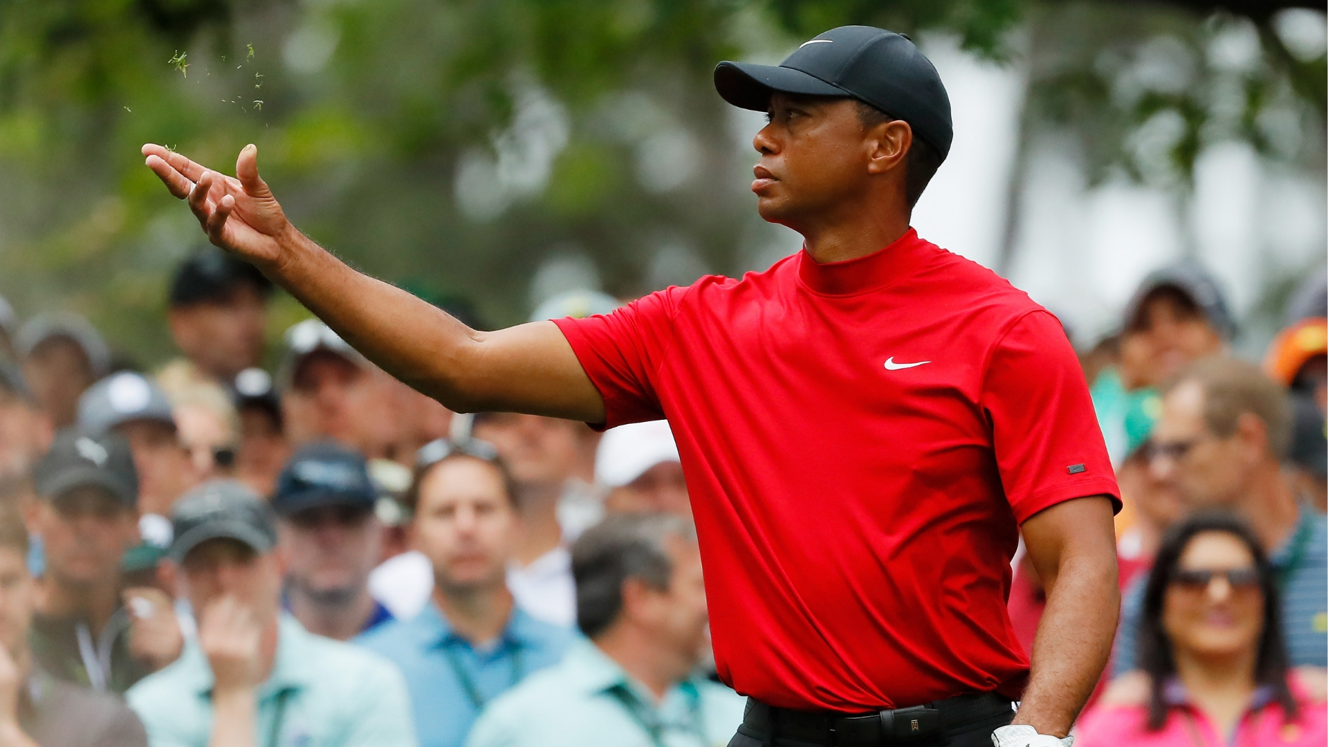 tiger woods nike shirt masters