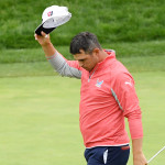 Gary Woodland bedankt sich nach seinem Sieg bei der US Open 2019 bei den Fans. (Foto: Getty)