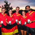 Das Junior Team Germany macht die Sensation perfekt und sichert sich den Sieg beim prestigereichen European Young Masters (von links: Yannick Malik, Magdalena Maier, Tiger Christensen, Paula Schulz-Hanßen und Athletik-Bundestrainer Christian Marysko, Foto: EGA/Zdenek Sluka)