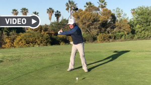 Paul Dyer erklärt, wie man beim Golftraining den richtigen Rhythmus findet. (Foto: Screenshot YouTube)