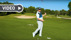 Fabian Bünker erklärt, wie Sie die wichtigsten Fehler beim Pitchen vermeiden. (Foto: Youtube.com/Golf in Leicht)