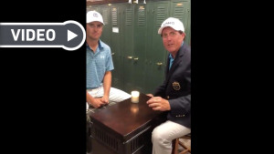 "Phireside with Phil" mit einem neuen Gast: Jordan Spieth. (Foto: Twitter/@PhilMickelson)