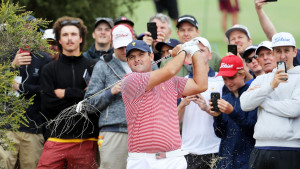 Patrick Reed hatte am ersten Tag beim Presidents Cup keinen leichten Stand. (Bildquelle: Getty)