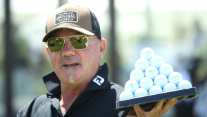 Die Qual der Wahl - welche Golfbälle verstecken sich hinter Lakeballs, X-Out, Refinished und Practice. (Foto: Getty)