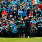 Shane Lowry wird bei der British Open 2019 frenetisch von den Fans gefeiert. (Foto: Getty)