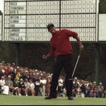 Tiger Woods bejubelt einen seiner gelochten Putts. (Foto: Getty)