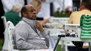 Lee Elder im Clubhaus des Augusta National Golf Club am Dienstag (Foto: Getty)