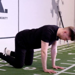 Simon Tholl, Sportwissenschaftler bei Daniel Philipp Personal Training, trainiert Deine Beweglichkeit im Lockdown. (Foto: Golf Post)