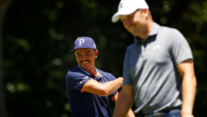 Rickie Fowler und Jordan Spieth starten gemeinsam beim Pebble Beach Pro-Am der PGA Tour. Die Tee Times. (Foto: Getty)