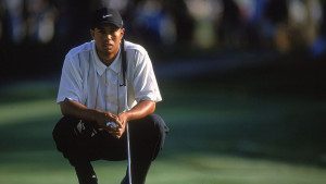 Tiger Woods gelang bei der Players Championship 2001 ein Putt für die Ewigkeit. (Foto: Getty)