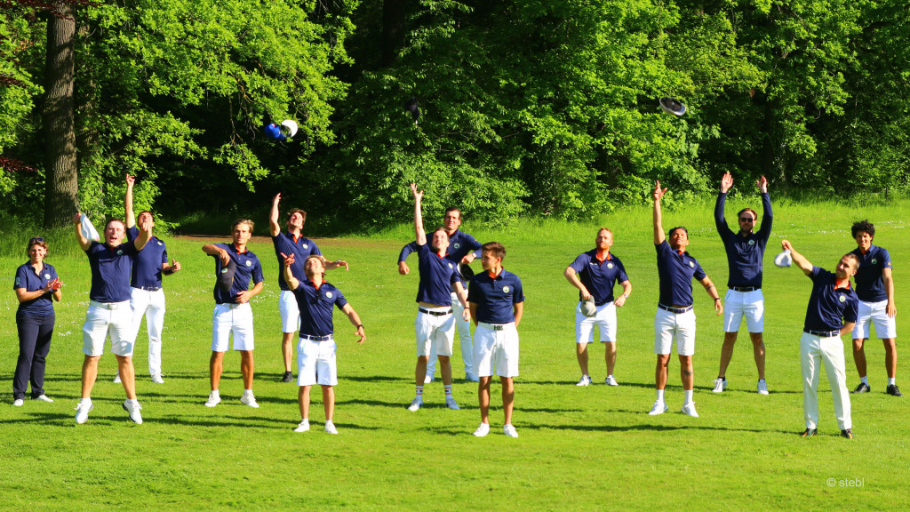 Souveräner Tagessieg: der G&LC Berlin-Wannsee jubelt. (Foto: DGV/stebl)