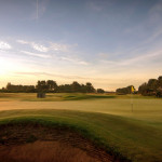 An der Küste Schottlands warten gleich mehrere malerischen Plätze auf passionierte Golffans! (Foto: Ayrshire Golf Scotland)