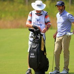 Mark Hensby (re.) muss auf der PGA Tour eine bittere Strafe einstecken. (Foto: Getty)