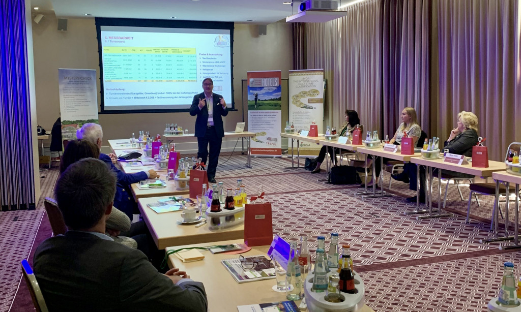 BVGA-Geschäftsführer Thomas Hasak bei einem Workshop während des 11. Internationalen Golffachkongress des BVGA im vergangenen Jahr. (Foto: BVGA)