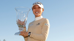 Lydia Ko triumphiert nach einem spannenden Duell mit Michelle Kang. (Foto: Getty)