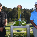 Tiger Woods überreichte Max Homa im vergangenen Jahr die Trophäe des Genesis Invitational: Ein Moment, der Max Homa noch immer berührt. (Foto: Getty)