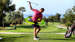 Golftraining: So setzen Sie die Hüfte richtig ein. (Foto: Birdietrain)