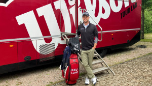 Im Wilson Tour Truck nahm sich Hurly Long Zeit für unsere Fragen. (Foto: Golf Post)