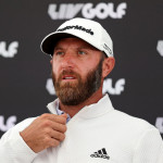 Dustin Johnson auf der ersten Pressekonferenz der LIV Golf Series. (Foto: Getty)