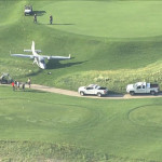 Eine erfolgreiche Notlandung auf dem Golfplatz (Foto: Twitter)