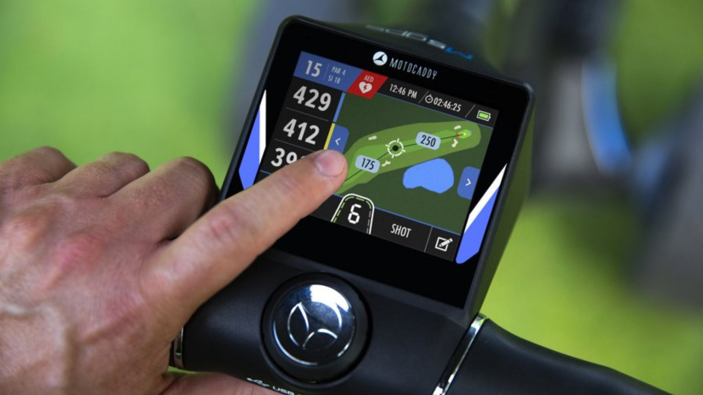 Los modelos de GPS le brindan detalles extensos sobre los cursos.  (Foto: MotoCaddy)