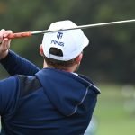 Mit einem Hoodie auf dem Golfplatz durch die kalte Jahreszeit. (Foto: Getty)