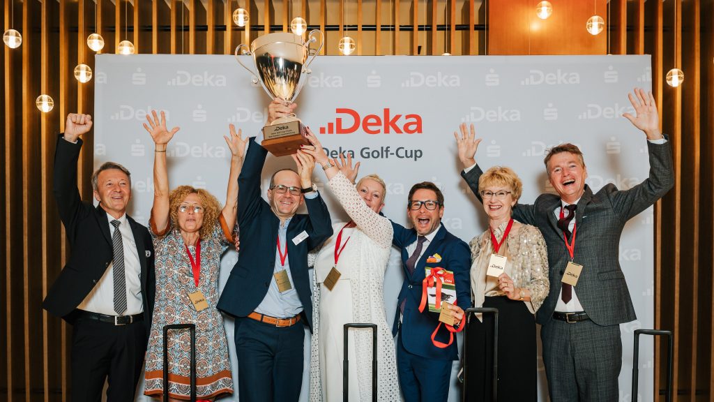 Das siegreiche Team der Sparkasse Hochschwarzwald beim Deka Golf-Cup Bundesfinale Süd 2022 (Foto: Deka/Kuberski)