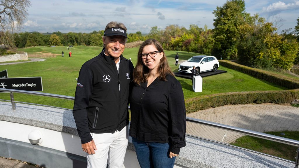 Bernhard Langer Golf Post Redakteurin Alexandra Caspers. (Foto: Stefan von Stengel)