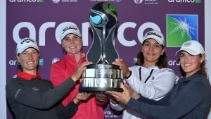 Karolin Lampert (2.v.l.) gewinnt die Teamwertung der Aramco Team Series in New York auf der Ladies European Tour. (Foto: Ladies European Tour)