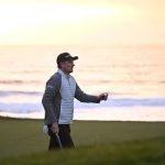 Die Sonne ging in Pebble Beach bereits unter, da hatte Justin Rose erst neun Löcher gespielt. (Foto: Getty)