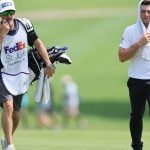 Viktor Hovland versuchte bei der extremen Hitze am zweiten tag der FedEx cup Playoffs einen kühlen Kopf zu bewahren. (Quelle: Getty)