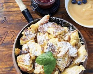 Leckerer Kaiserschmarrn im Pfandl (Foto: Quellness & Golf Resort)