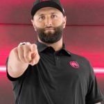 Jon Rahm und sein Neues LIV Golf Team. (Foto: Twitter.com/@livgolf_league)