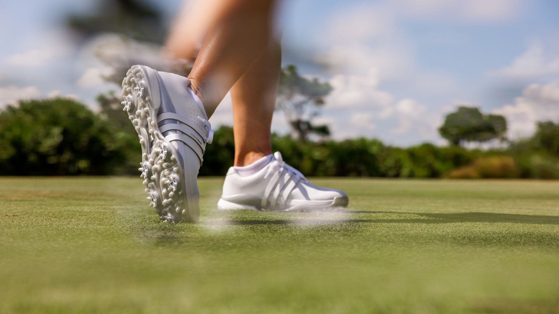A golf shoe that combines technology and style