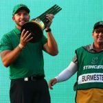 Dean Burmester und sein Caddie feiern den Sieg. (Foto: Getty)