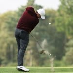 Hier verabschiedet sich ein Schlägerkopf von Rory McIlroys Schläger. (Foto: X/@golfweek)