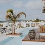 Das Aguas de Ibiza Grand Luxe Hotel bietet Golferinnen und Golfern luxuriöse Unterkünfte, Wellness und Greenfee-Vorteile. (Foto: Aguas de Ibiza Grand Luxe Hotel)
