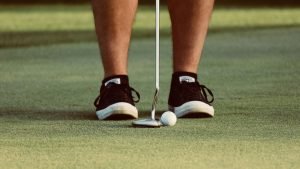 Mit Audiogolf den eigenen Rhythmus finden: Wie musikalische Phrasen im Golftraining helfen, Technikstress abzubauen und konstant zu spielen. (Foto: Unsplash)