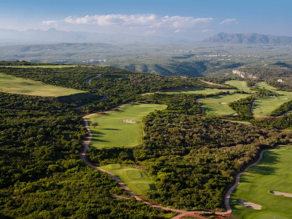 Der Blick auf The Hills Course in Navarino Hills. (Foto: Costa Navarino)