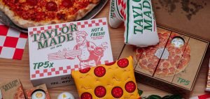 TaylorMade bringt die TP5 „Pizza Party“ Golfbälle mit Pizza-Design und passenden Headcovers auf den Markt. (Foto: TaylorMade)
