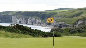 Der Royal Portrush Golfplatz an der Steilküste Nordirlands. (Foto: Getty)
