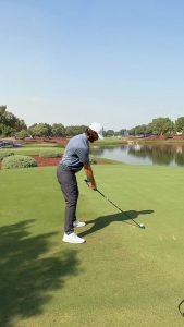 Tommy Fleetwood sorgt mit Mini-Driver für Lacher bei DP World Tour - (@DPWorldTour)