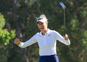 Nelly Korda feiert bei der U.S. Women’s Open in Riviera einen der emotionalsten Siege ihrer Karriere. (Photo by David Cannon/Getty Images)