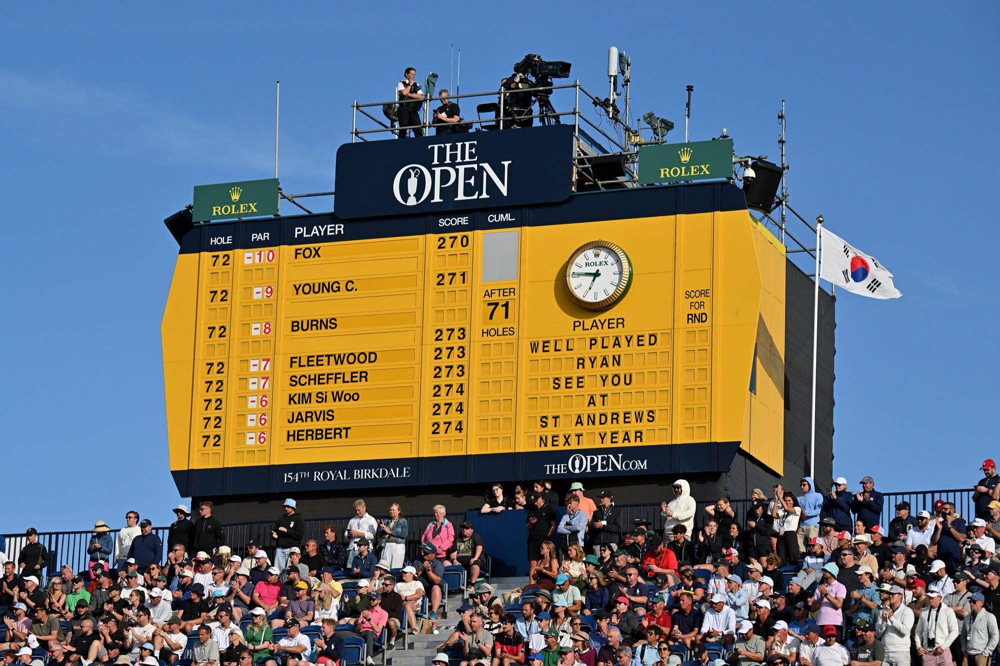 Das gelbe Scoreboard von Royal Birkdale mit dem Endergebnis der 154. Open Championship