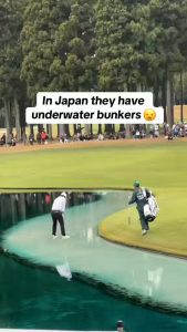 Unterwasser-Bunker auf einem Golfplatz in Japan