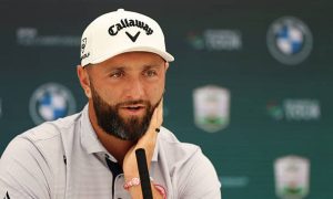 Jon Rahm bei einer Pressekonferenz im Vorfeld der BMW PGA Championship. (Foto: Getty)